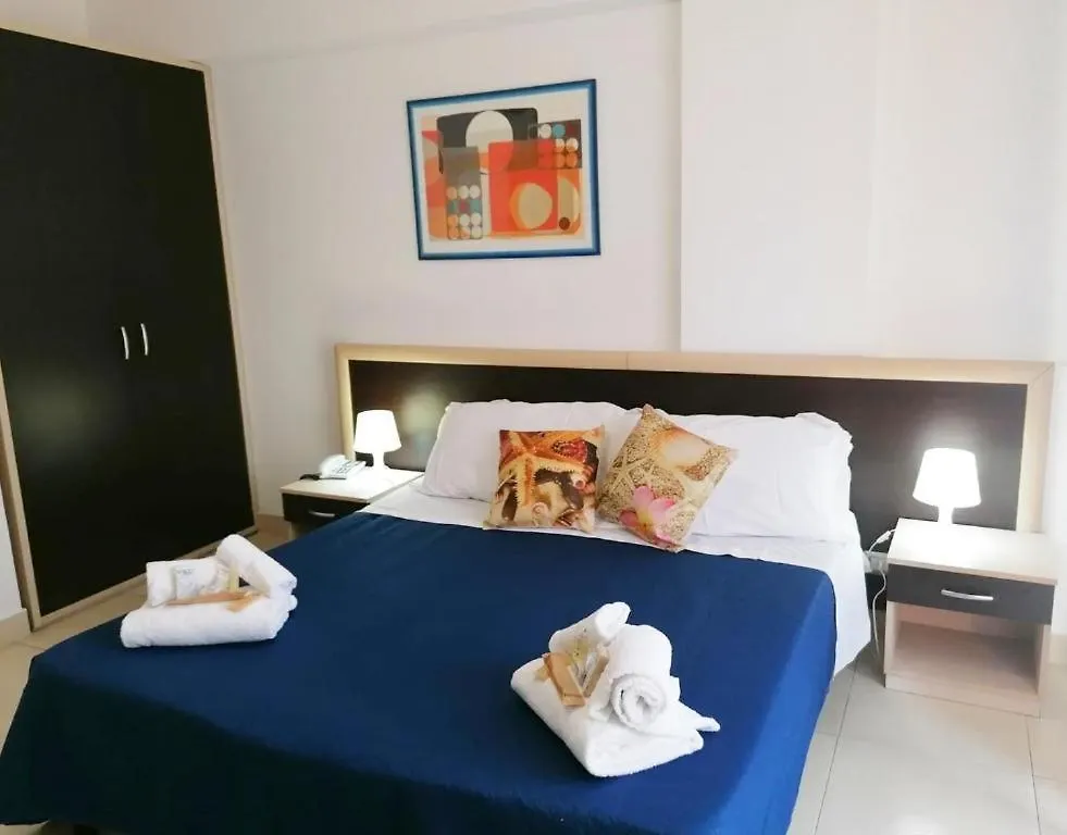 Sirina House Taormina Aparthotel Itália
