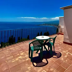 camere-il-leone.taorminaitalyhotels.com/